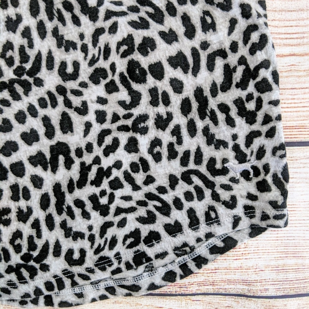 PINK Victoria's Secret Cheetah XS tank top - Picture 3 of 5
